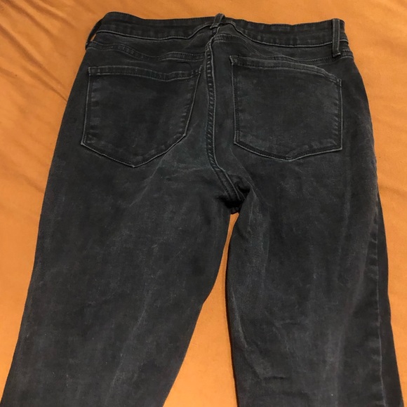 Old Navy Rockstar Skinny Distressed Black Jeans - Picture 3 of 4